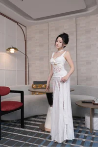 Elegant Fashion Portraiture: Yu Zi Jiang Fish in XiuRen No.10911 – A Stunning Aesthetic Photography Collection for Modern Style Inspiration - image 0