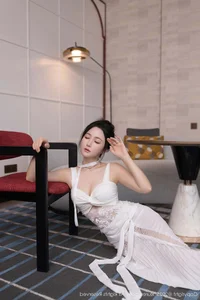 Elegant Fashion Portraiture: Yu Zi Jiang Fish in XiuRen No.10911 – A Stunning Aesthetic Photography Collection for Modern Style Inspiration - image 2