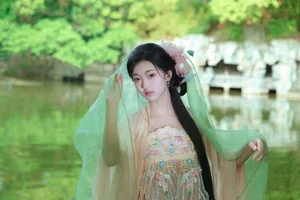 YiTuYu Art Language Vol.7300 Featuring Model Leng Ku Wang Ye Series - image 16