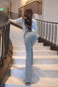 Dan Dan Bao's Elegant Staircase Pose - XiuRen No.10450 Fashion - image 6