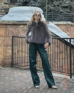 The Elegance of Lavinia Valbonesi: A Deep Dive into the Fashion Style of Ecuador’s First Lady - image 8