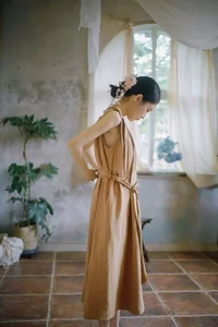 Chasing the Golden Hour: A Retro Visual Journey with Yi Zhi You Zi’s Art Language - image 22