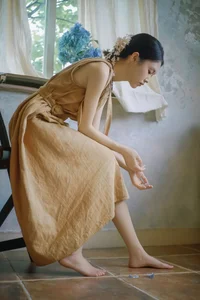 Chasing the Golden Hour: A Retro Visual Journey with Yi Zhi You Zi’s Art Language - image 28