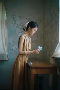 Chasing the Golden Hour: A Retro Visual Journey with Yi Zhi You Zi’s Art Language - image 14