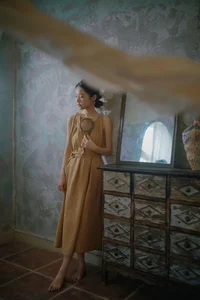 Chasing the Golden Hour: A Retro Visual Journey with Yi Zhi You Zi’s Art Language - image 44