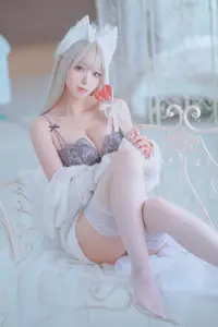 Coser Kurotia Kuro: Sweet Charm in Pure KEMOMIMI WHITE Lingerie (56P) - image 12