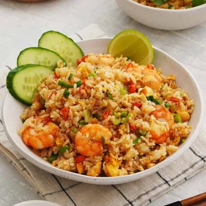 A Culinary Journey Through Thailand: Must-Try Dishes for Every Traveler - image 9
