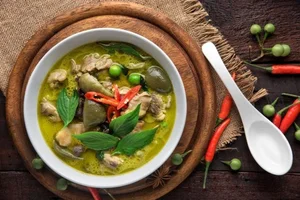 A Culinary Journey Through Thailand: Must-Try Dishes for Every Traveler - image 1