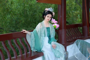 Art Language Vol.7419: Exploring the Unique Style and Visual Charm of Bu Ke Ai De He He Miao in YiTuYu Gallery - image 32