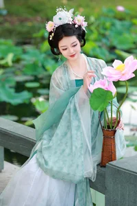 Art Language Vol.7419: Exploring the Unique Style and Visual Charm of Bu Ke Ai De He He Miao in YiTuYu Gallery - image 5