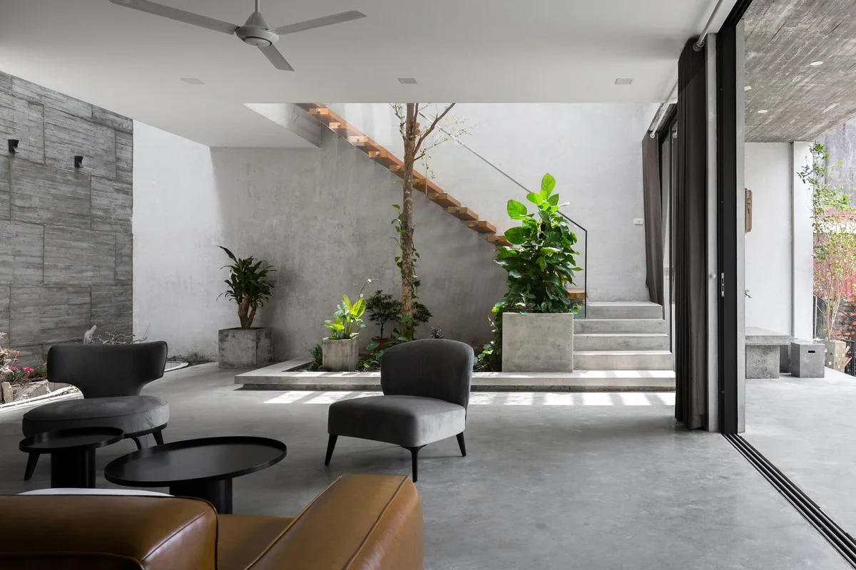 Modern Concrete Architecture: Exploring a Unique Sun-Drenched Home in Hanoi