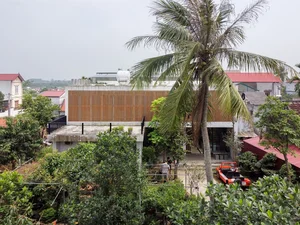 Modern Concrete Architecture: Exploring a Unique Sun-Drenched Home in Hanoi - image 3