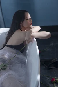YiTuYu Art Language Vol.6825: The Charm of Xiao Yu Er - image 3