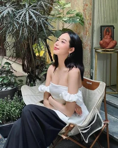 Miss Vietnam Thanh Thuy Embraces Bold New Look and Enhanced Confidence in Latest Fashion Gallery - image 2