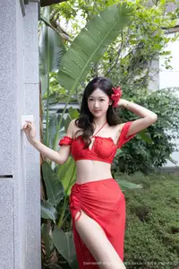 Tang An Qi: Serene Beauty Amidst Nature in XiuRen Photo Set No.10662 - image 5