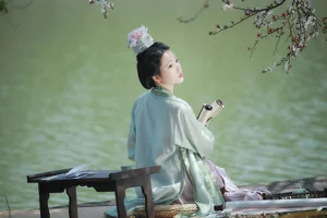 Aesthetic Brilliance in YiTuYu Art Language Vol.7599: Featuring the Radiant Chun Yu - image 4