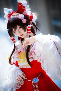 Stunning Hana Cosplay as Hualingmeng at Firefly Animation Carnival: Exquisite Floral Fantasy Fashion and Elegant Hanfu-Inspired Design for Anime Lovers - image 0