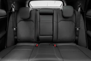 VinFast VF 7: A Fusion of Luxury Design and Advanced Electric Vehicle Technology - image 7
