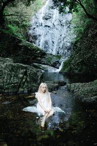 Modern Aesthetic Mastery: YiTuYu Art Language Vol.4953 Featuring Che Che - image 5