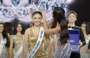Phuong Linh Officially Crowned Miss Universe Vietnam 2025: A Night of Triumph - image 0