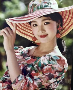 Where Are They Now? The Timeless Beauty of the 90s Calendar Queens - image 5