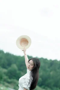 Captivating Visuals: YiTuYu Art Language Vol.4963 with Model Xian Yu - image 5