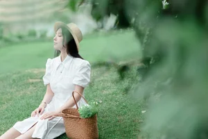 Captivating Visuals: YiTuYu Art Language Vol.4963 with Model Xian Yu - image 10