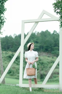Captivating Visuals: YiTuYu Art Language Vol.4963 with Model Xian Yu - image 18