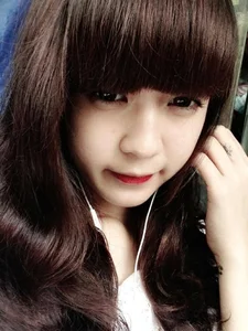 The Timeless Beauty of Hanoi’s Iconic Hot Teen: A Journey Through Time - image 1