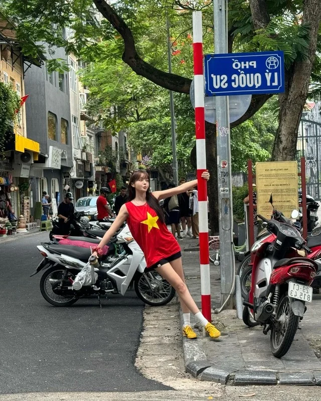 Korean Model Turns Heads in Hanoi's Historic Old Quarter