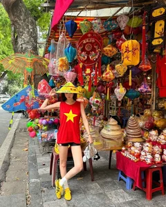 Korean Model Turns Heads in Hanoi's Historic Old Quarter - image 9