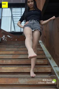 Xin Xin - Short Shorts and Silk II IESS Sixiangjia 051 - image 77