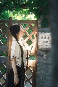 Elegant Fashion Portraits of Xu Jia Yue: YiTuYu Art Language Vol.9354 Aesthetic Photography Collection - image 12