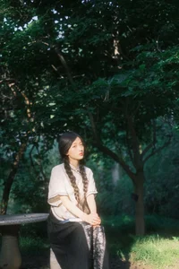 Elegant Fashion Portraits of Xu Jia Yue: YiTuYu Art Language Vol.9354 Aesthetic Photography Collection - image 5