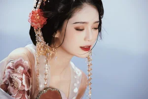 Exquisite Portraiture in YiTuYu Art Language Vol.4296 with Chen Luo Jin - image 22