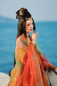 YiTuYu Art Language Vol.5178: Featuring the Elegant Qian Xue Ya - image 4
