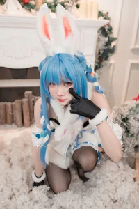 Enchanting Winter Magic with PoppaChan as Usada Pekora - image 4