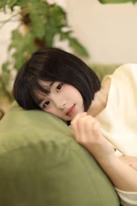 VGU No.160: Discover the Pure Beauty of a Short-Haired Girl in a Captivating Portrait - image 0