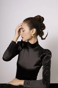 YiTuYu Art Language Vol.5748 Featuring Zhou Xu Xu - Elegant Portrait Photography Collection - image 12