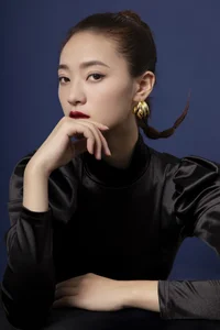 YiTuYu Art Language Vol.5748 Featuring Zhou Xu Xu - Elegant Portrait Photography Collection - image 3