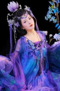 Artistic Elegance with Mao Zi Zi in YiTuYu Art Language Vol.7769 - image 1
