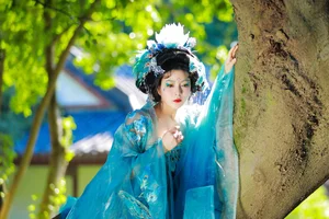 Stunning Portrait Photography: Mao Zi Zi in YiTuYu Art Language Vol.8261 - Aesthetic Fashion and Artistic Style Inspiration - image 22