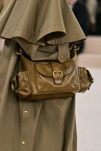 Top 7 Luxury Handbag Trends to Elevate Your Fall Wardrobe This Season - image 2