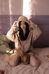 YiTuYu Art Language Vol.6525: Modern Urban Portraits with Xiao Xuan - image 12