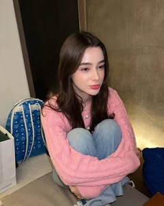 Russian Social Media Sensation Captivates Millions with Stunning Doll-Like Features and Fashion - image 5