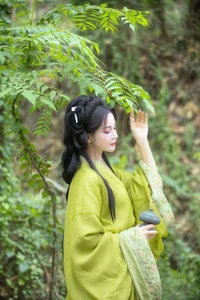 Artistic Expressions: Miao Su Su in YiTuYu Art Language Vol.7320 - image 58
