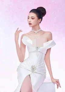 The Striking Presence of Model Tuyen Duong at Miss World Vietnam 2025 - image 6