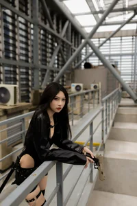YiTuYu Art Language Vol.10415: Stunning Portrait Collection Featuring Gai Gai in an Elegant 31-Photo Digital Gallery - image 27