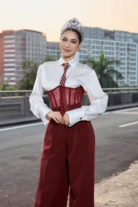 Meet Chelsea Fernandez: The Stunning Miss Cosmo 2025 Runner-up Sharing Her Glamorous Journey from Vietnam Back to the Philippines - image 1