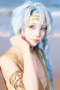Coser G44 Won't Get Hurt Shines as Reverse: 1999 Character 37 on a Sunny Beach - image 11